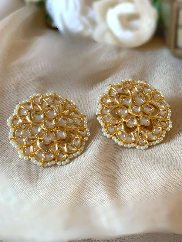 Flower Bud Polki Kundan Studs