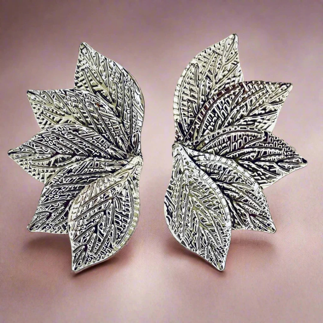 Elegant german silver flower studs