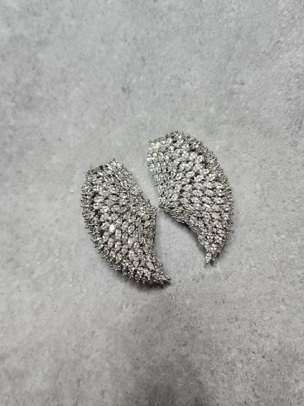 Stone Studded Dangler Earring