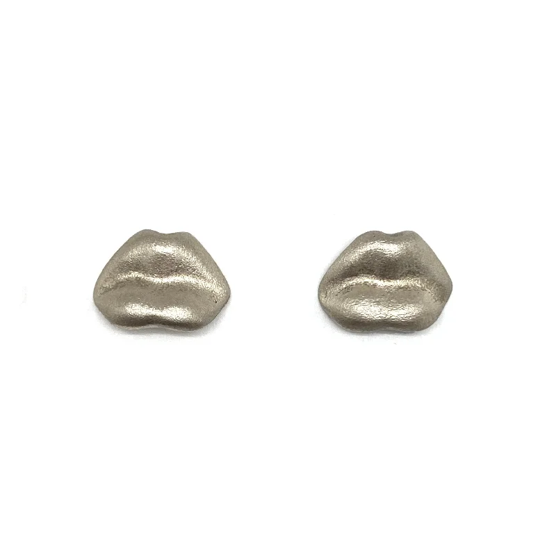 Kisses Earrings - Silver