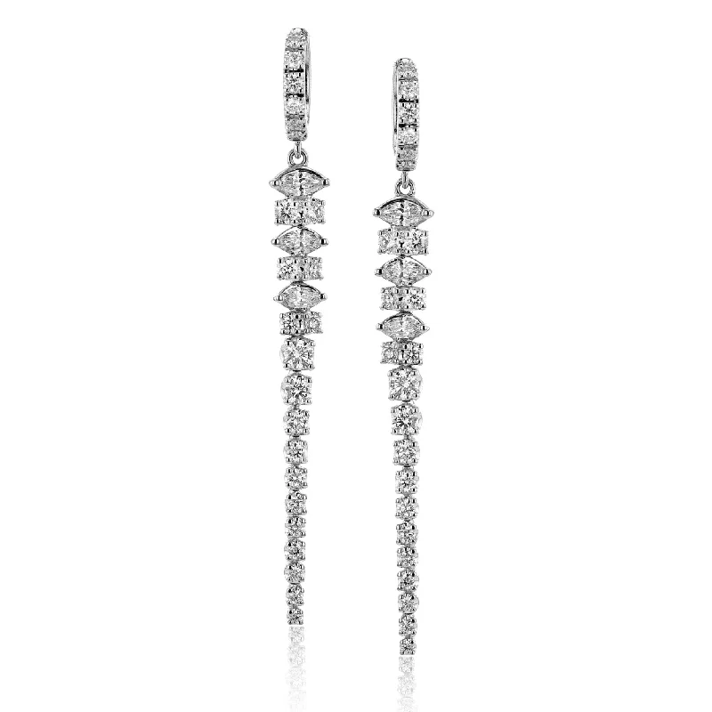 Snow Drop Earrings in 18k Gold with Diamonds